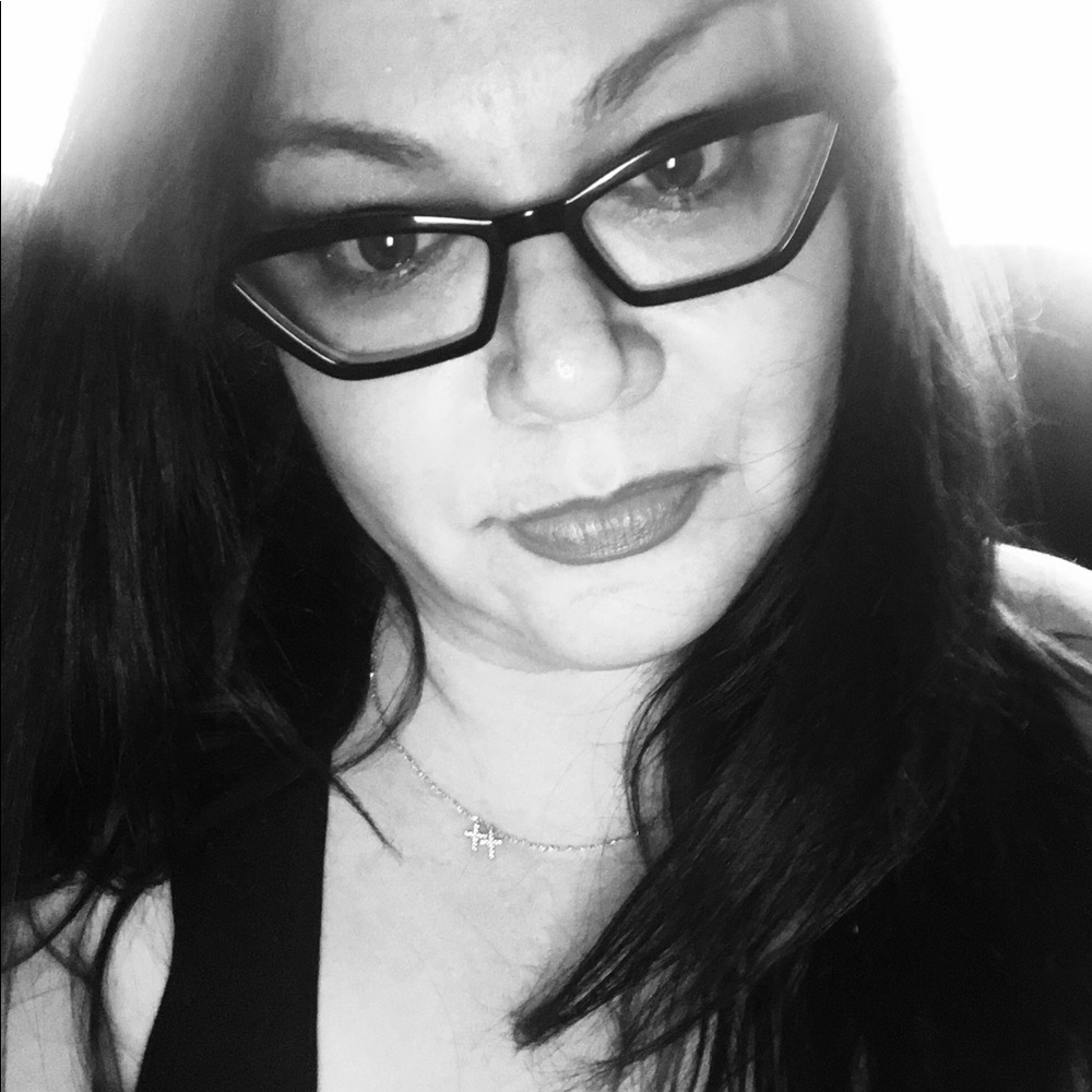 Meet your Posher, Christina